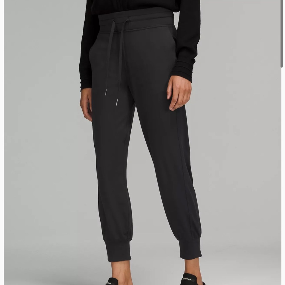 Lululemon Ready to Rulu joggers
